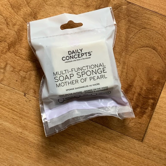 NWT mother of pearl -MULTI-FUNCTIONAL SOAP SPONGE - Picture 2 of 2